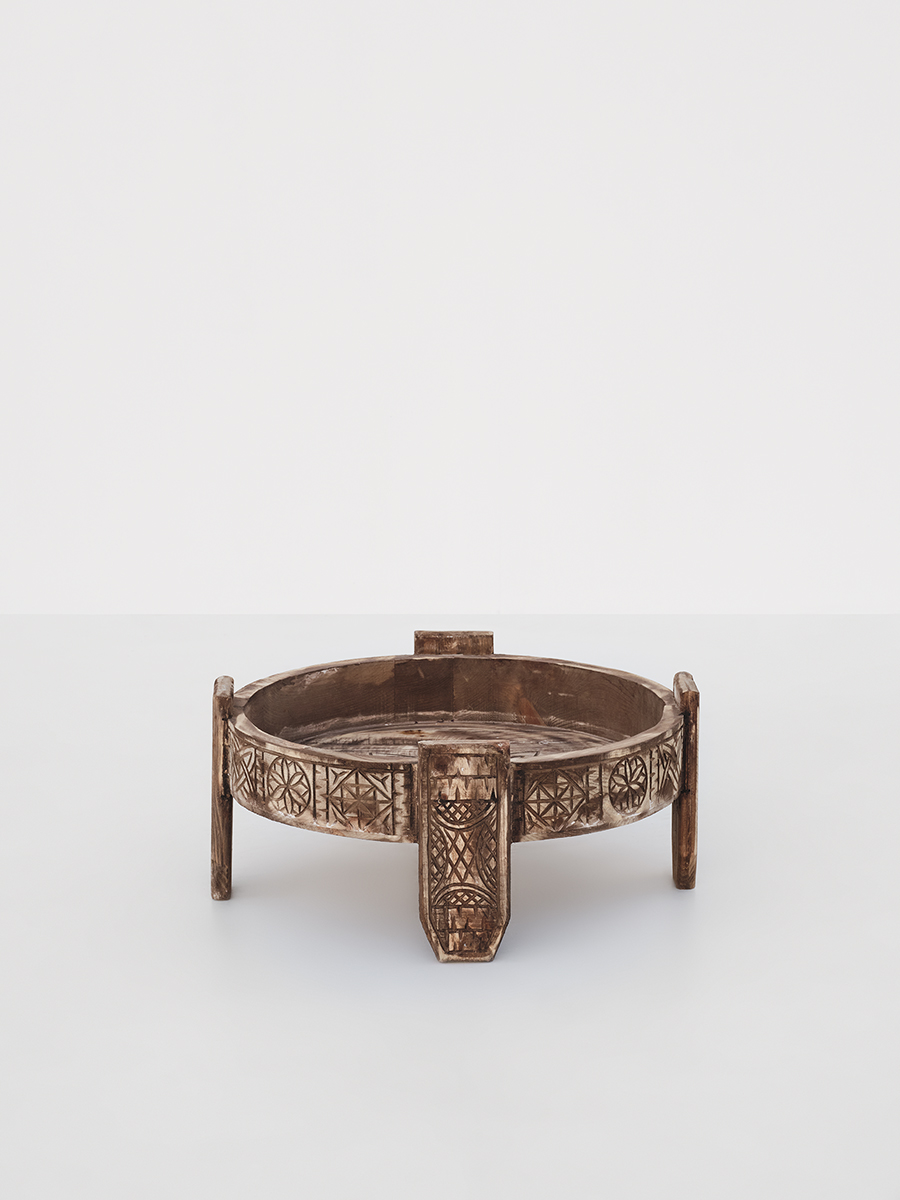 Reina Lounge Table