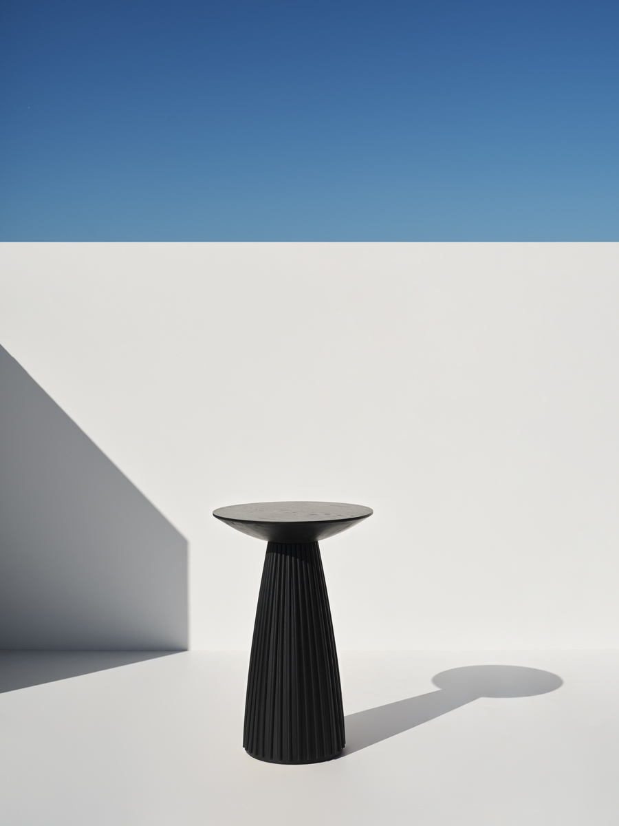 Hiro Black Bar Table