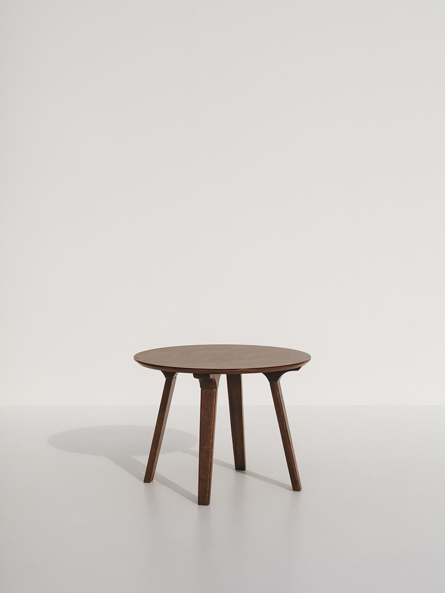 Oliver Brown Round Lounge Table
