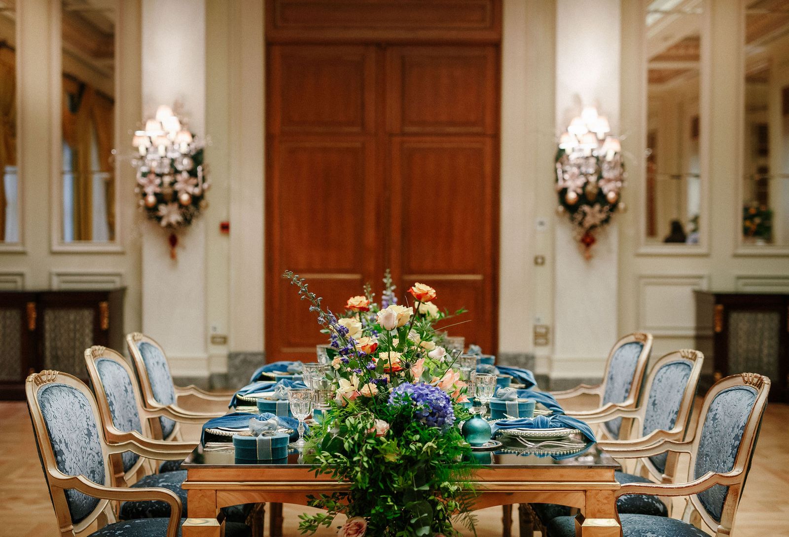 Royal Blue Styleshoot