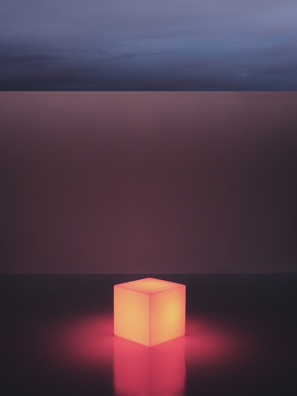 Kubo Plexi Side Table
