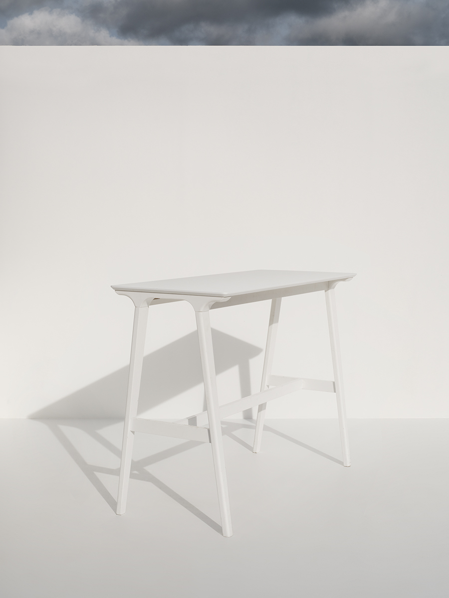 Oliver White High Table 140x60