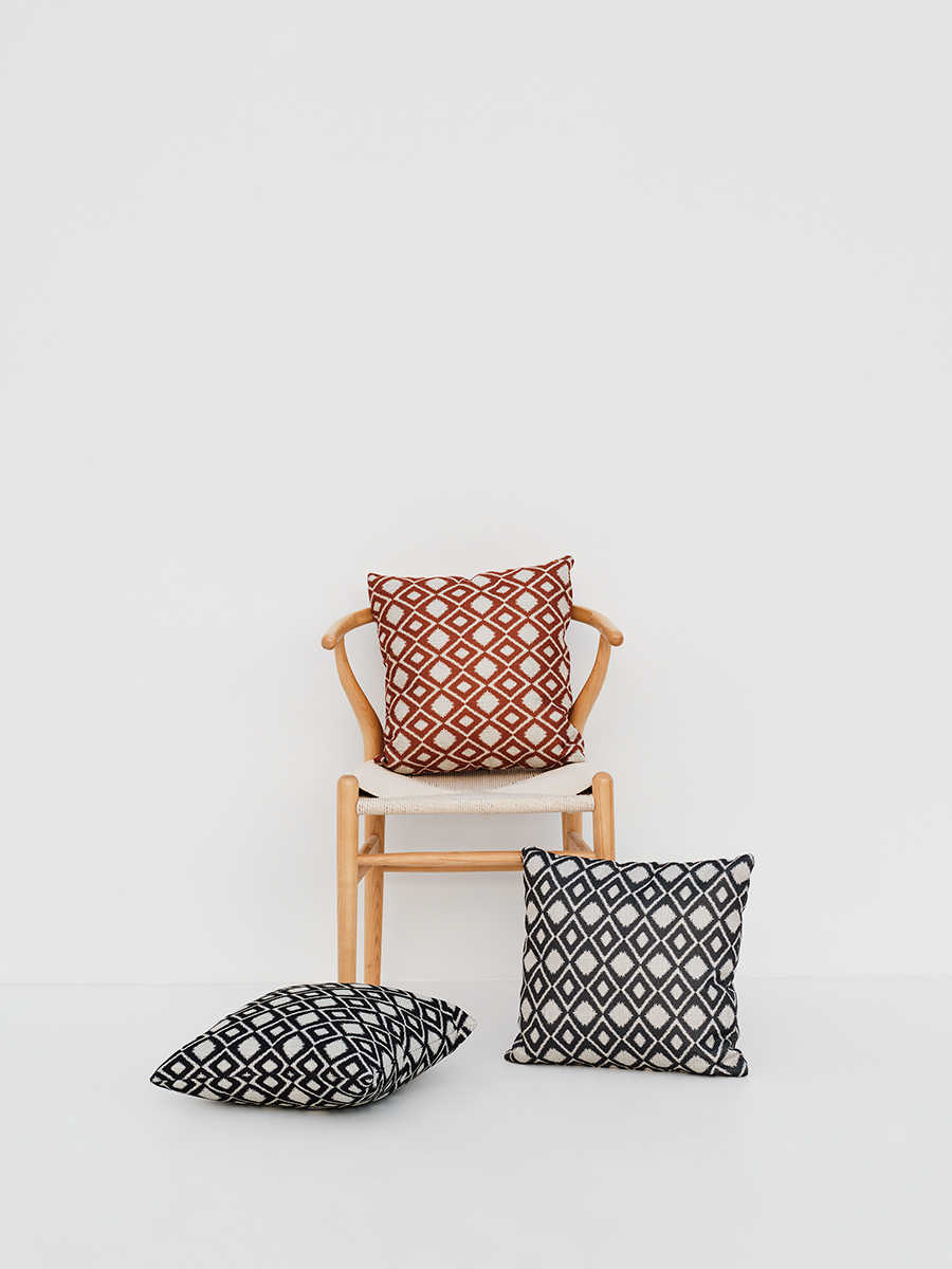 Rhombus Cushion