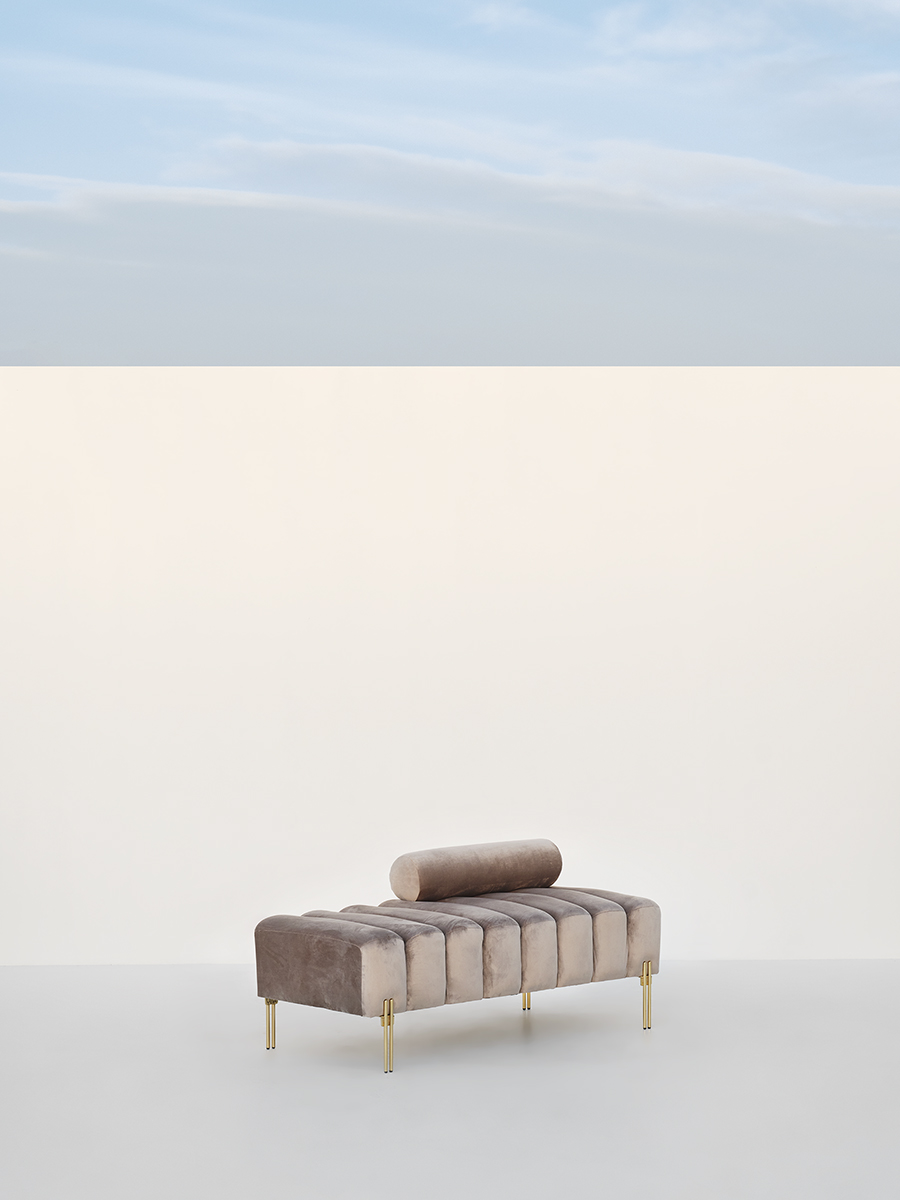 Shell Silver Bench