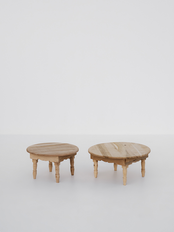 Jordi Lounge & Side Table