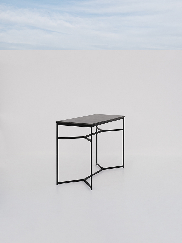 Switch Black High Console