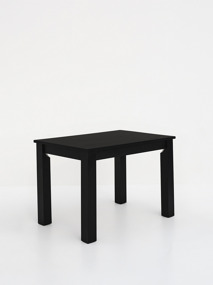Spicy Black Rectangular Dining Table