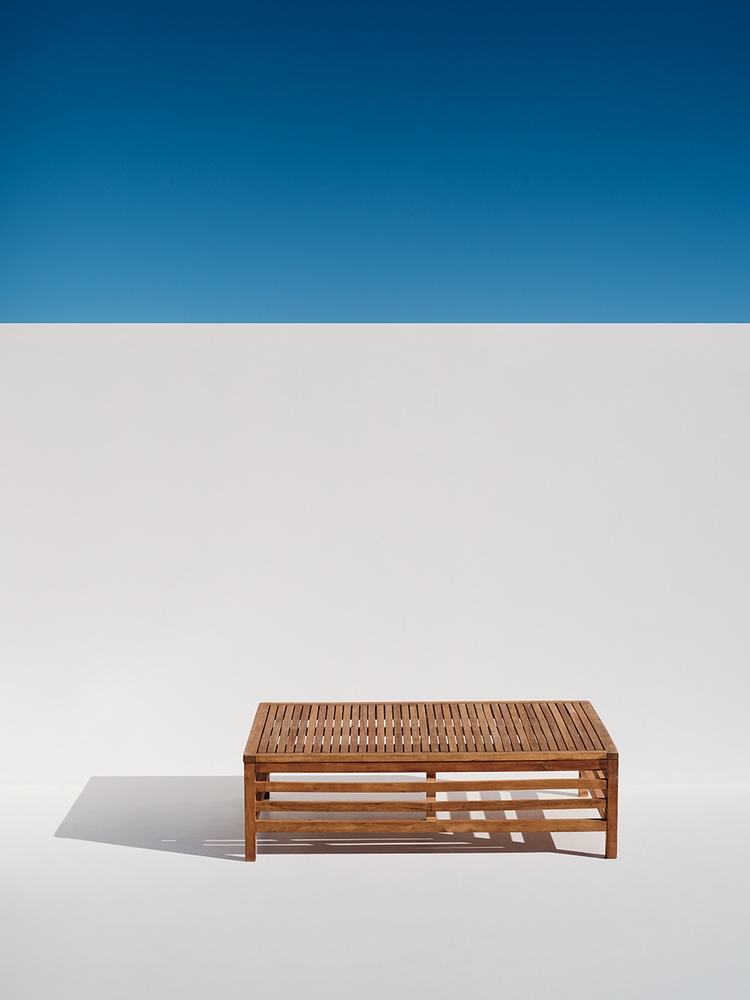 Belray Lounge Table